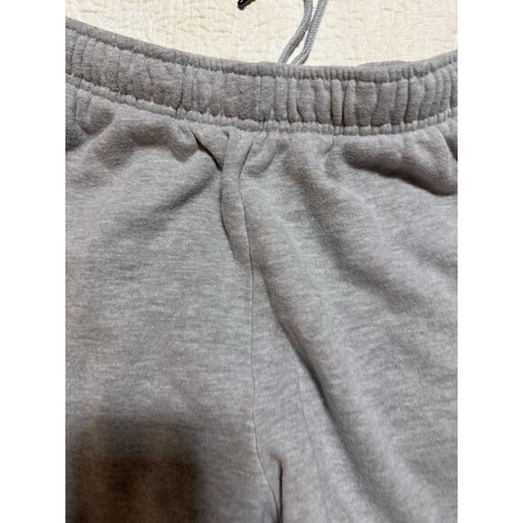 The North Face Mens Fleece Sweat Shorts Never Stop Shorts Grey - Picture 2 of 6